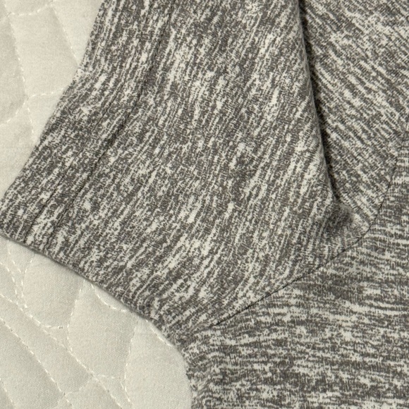 Abercrombie Kids T-Shirt Hoodie | Size 13/14 - Picture 9 of 13